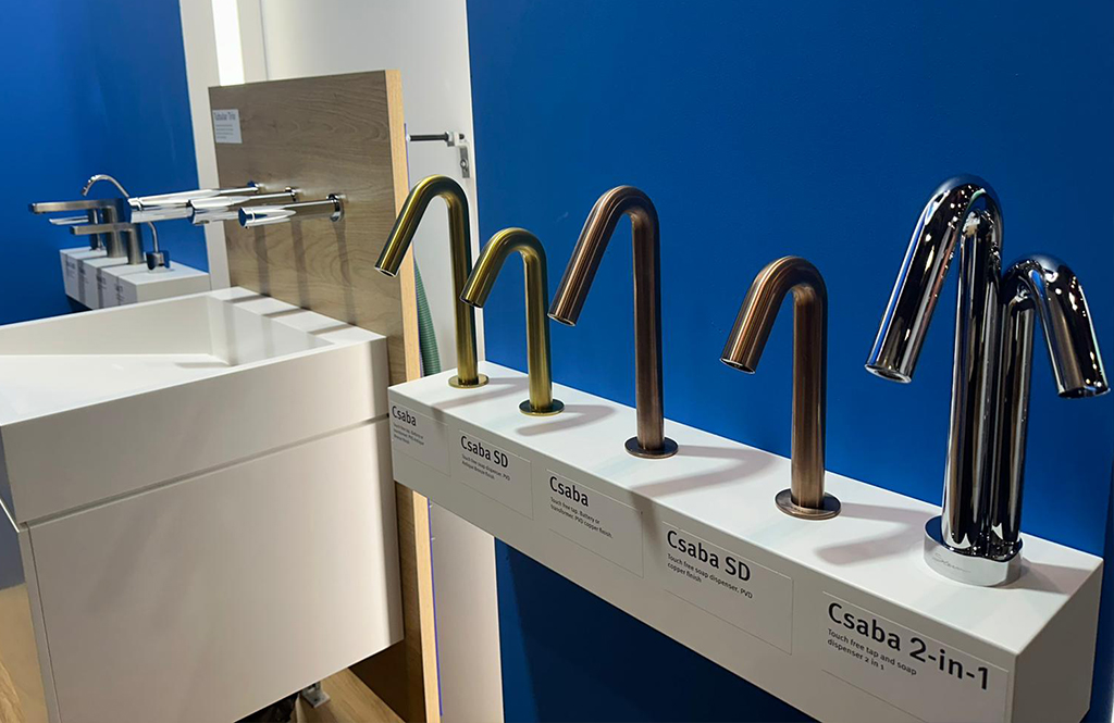 Faucets-in-finishes